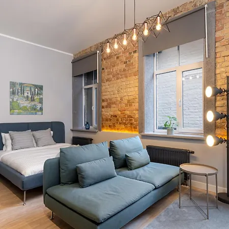 Caka Street Hideaway Apartments - By Innorental Riga