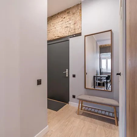 Caka Street Hideaway Apartments - By Innorental * Riga