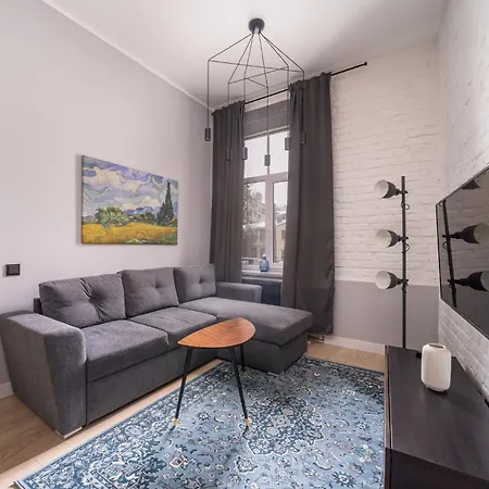Apartman Caka Street Hideaway Apartments - By Innorental Riga