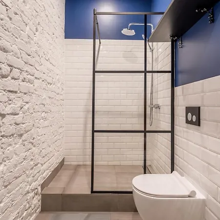Caka Street Hideaway Apartments - By Innorental * Riga