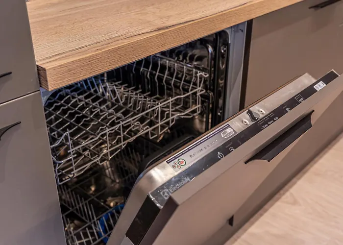 Center Hideaway - By Innorental *